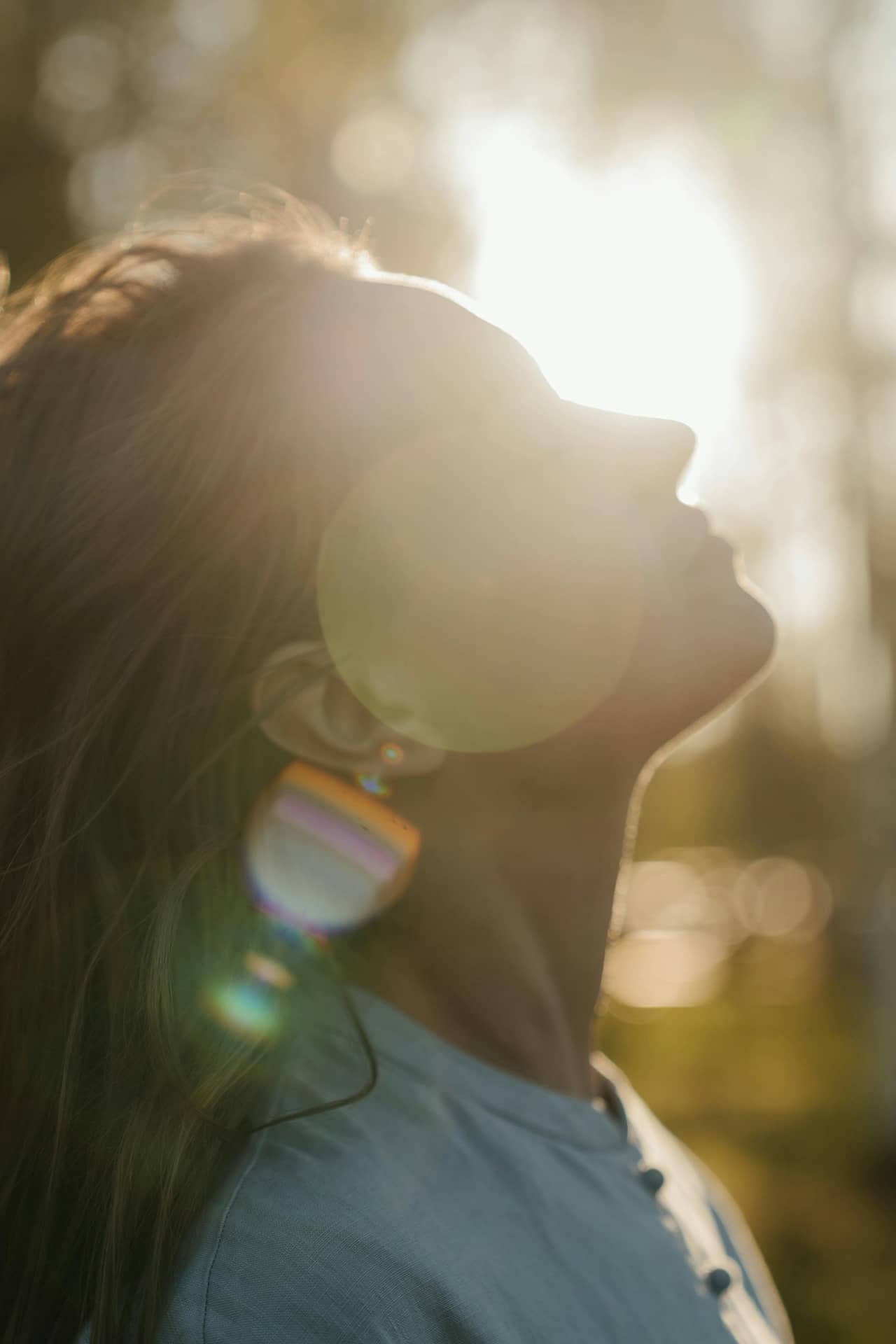 Frau im Licht